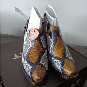 Ariat Wonens Yellow Snake Western Boots